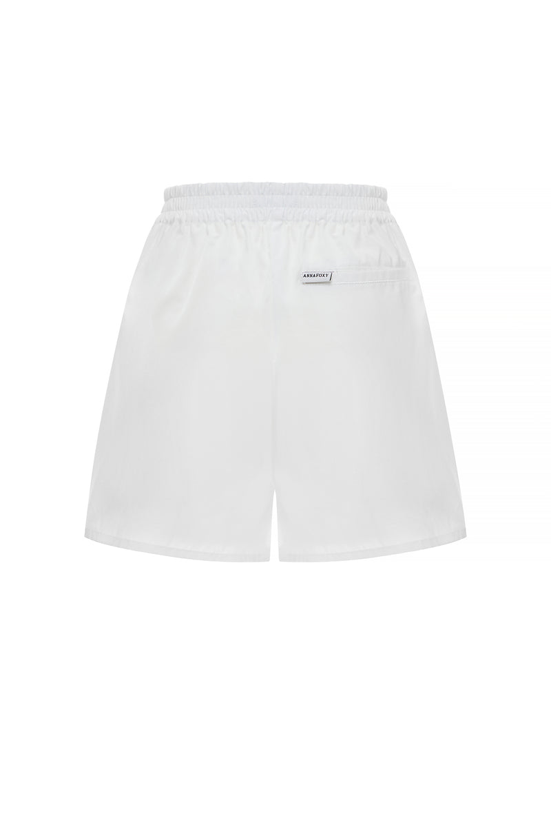 BASIC WHITE SHORTS