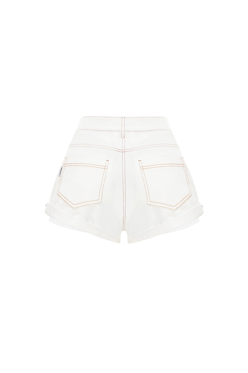 B | WHITE SHORTS