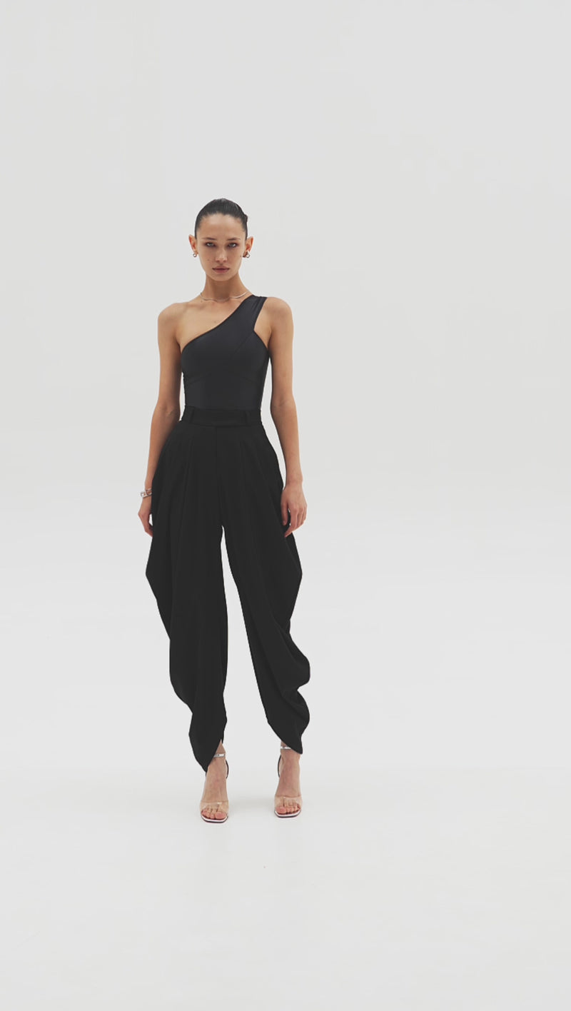 BAGGY BLACK TROUSERS