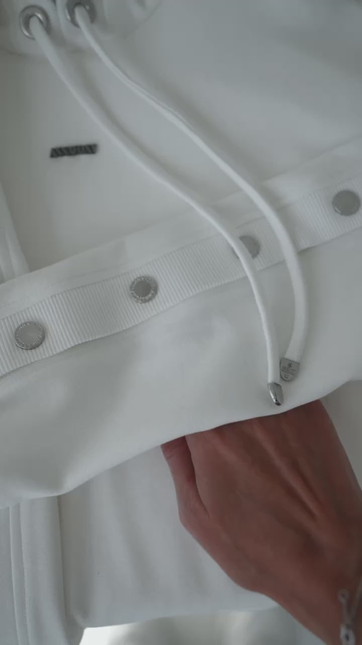 LULU CASUAL WHITE JOGGERS